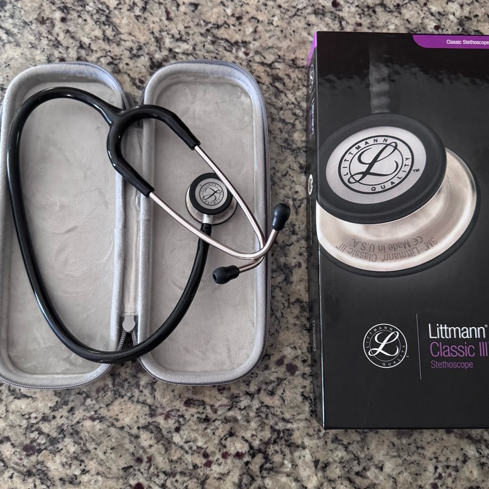 Littmann Classic III w/ case